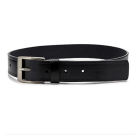 Cinto preto de couro