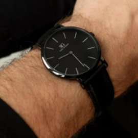 Relógio minimalista